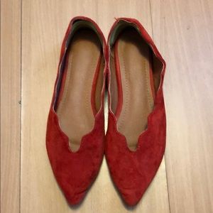 Scalloped flats (red size 5)